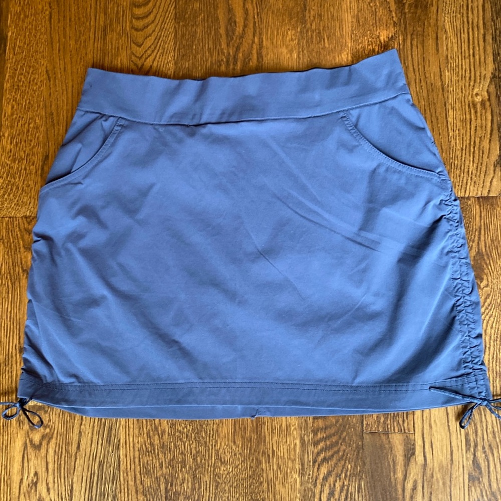 Columbia Blue/gray Skort size Large